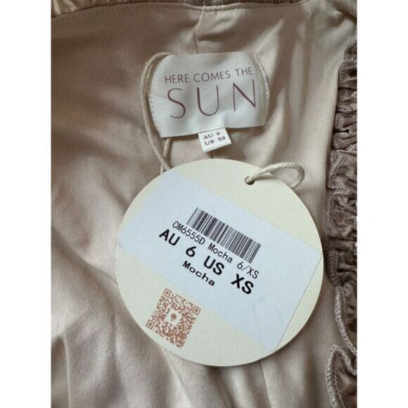 Stunning Here Comes the Sun Velvet Beige Midi Dress Size XS NWT - Picture 7 of 8